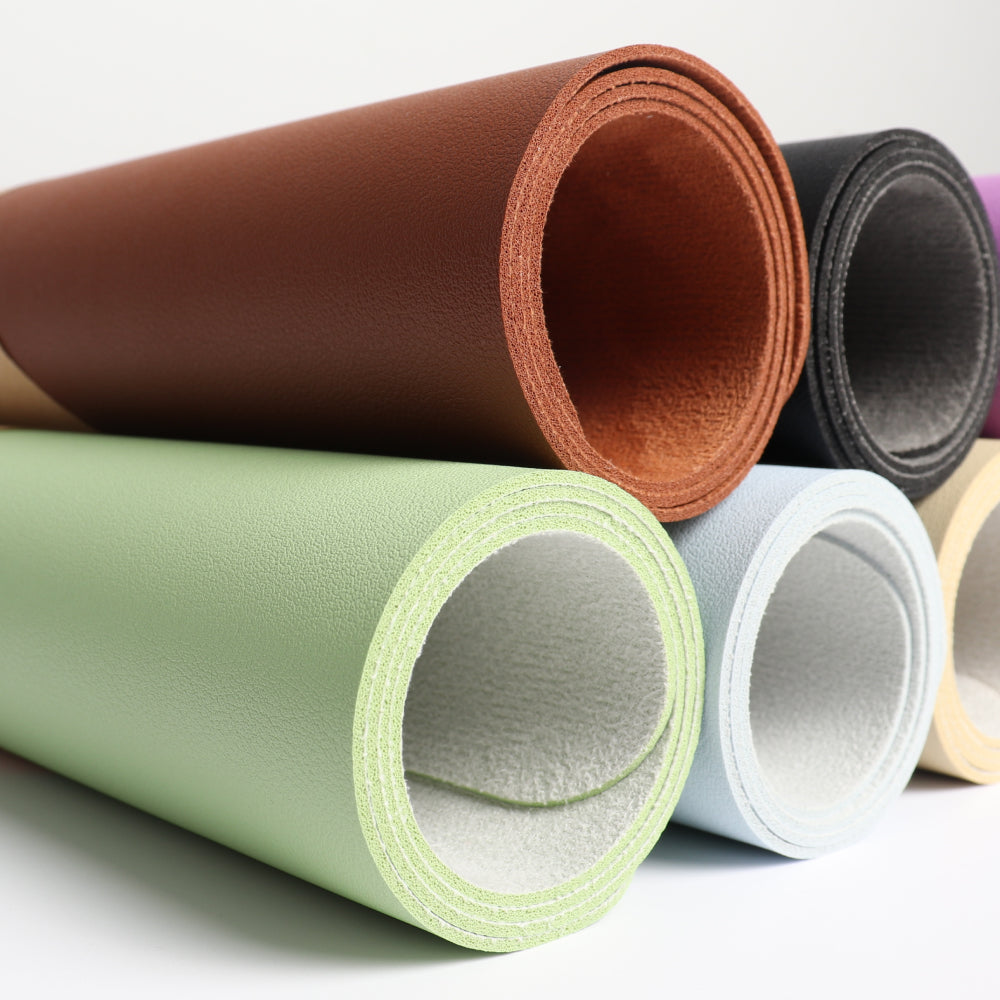 Leather Desk Pad (Four Sizes / Light Gray)